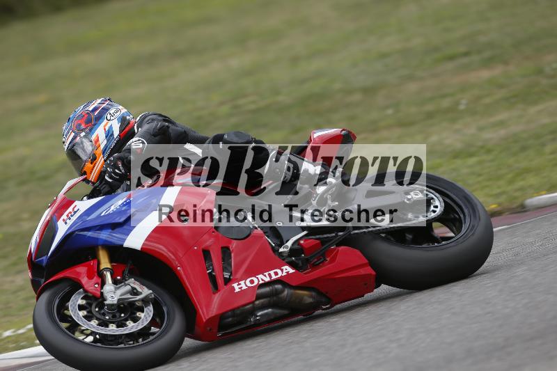 /30 27.07.2026  Dunlop Ride und Test Day ADR/Gruppe rot schnell/59